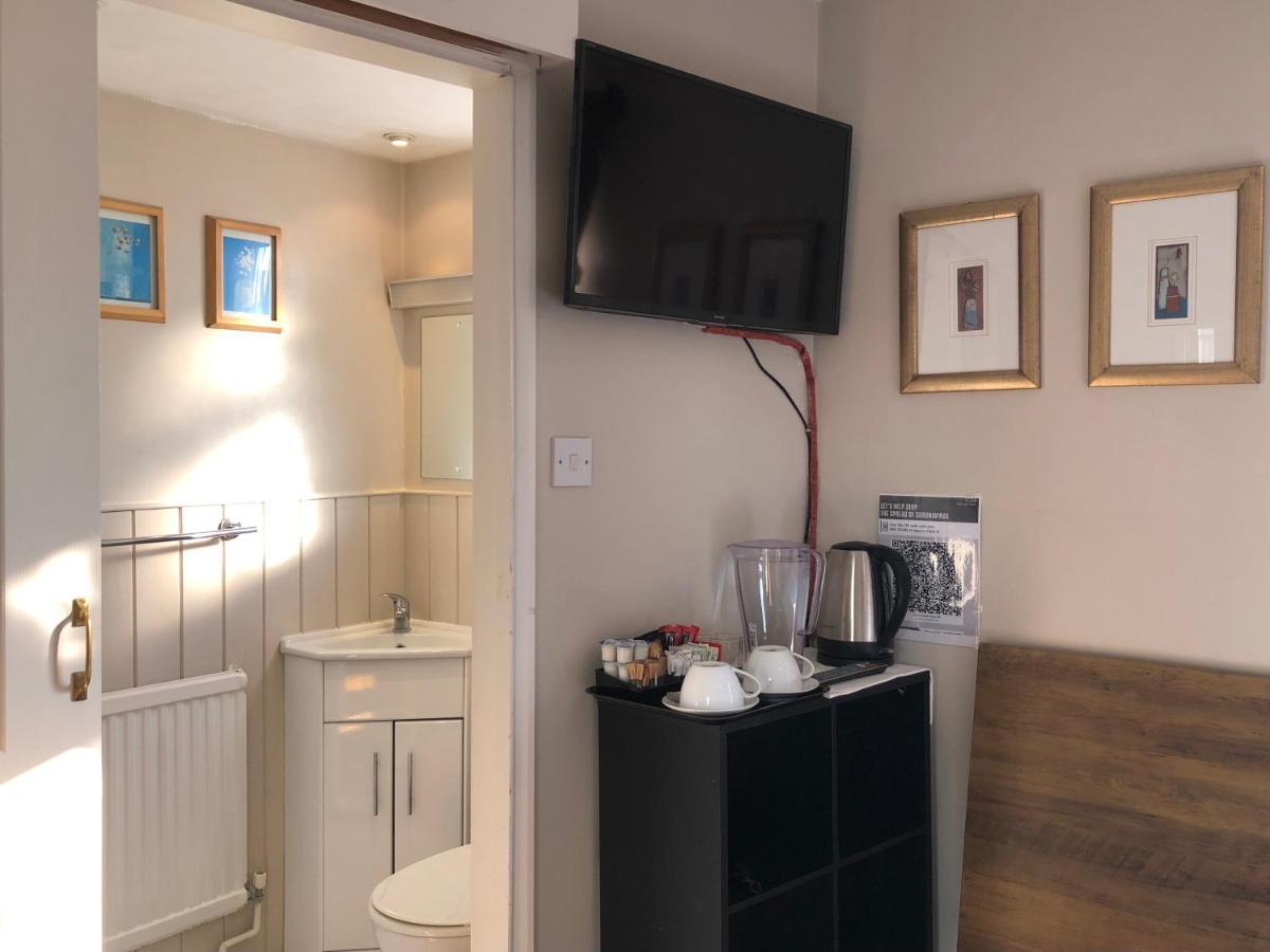 Bed and Breakfast Carena House Кэнтербари Экстерьер фото